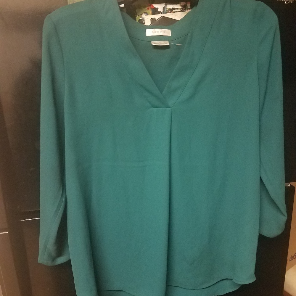 Van Heusen Dress shirt/blouse